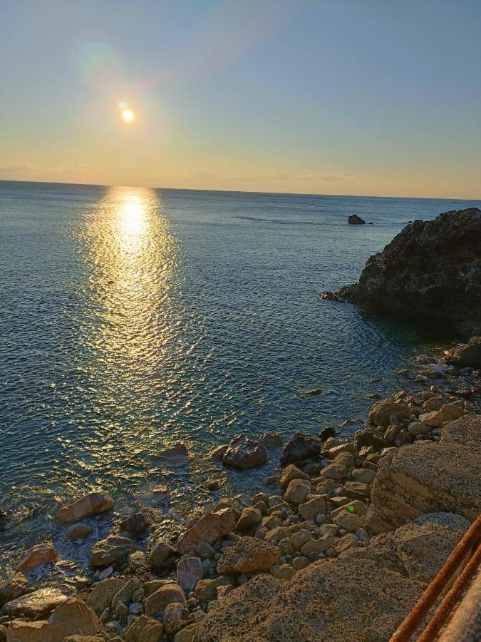 Casa Luna Rossa Levanto Eksteriør bilde